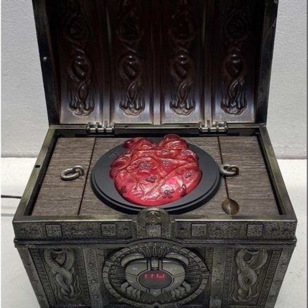 Disney Pirates of the Caribbean Dead Mans Chest CD Player Davy Jones Heart Radio